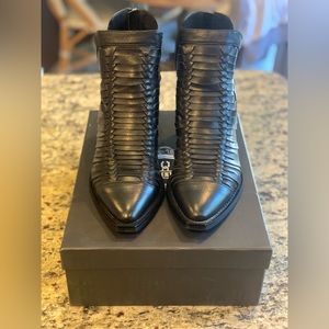 EUC Silent D Leanah Black Leather Booties - Size 39